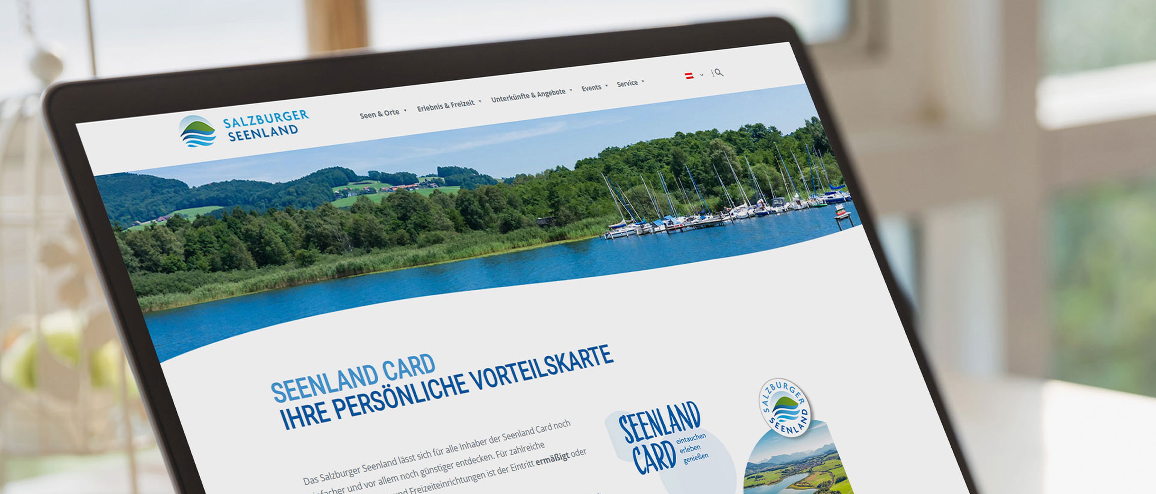 Laptop mit Webseite vom Salzburger Seenland