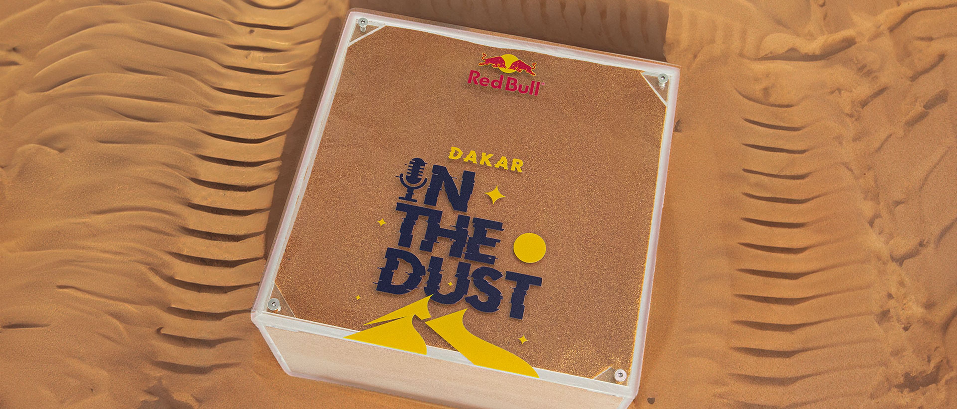 Red Bull Rallye Dakar Press Kit - Box im Sand